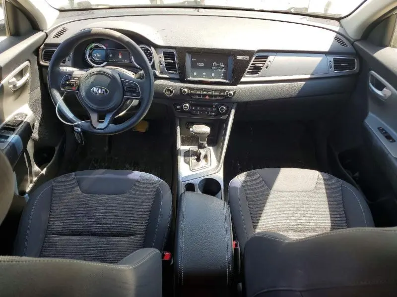 2017 KIA NIRO LX  