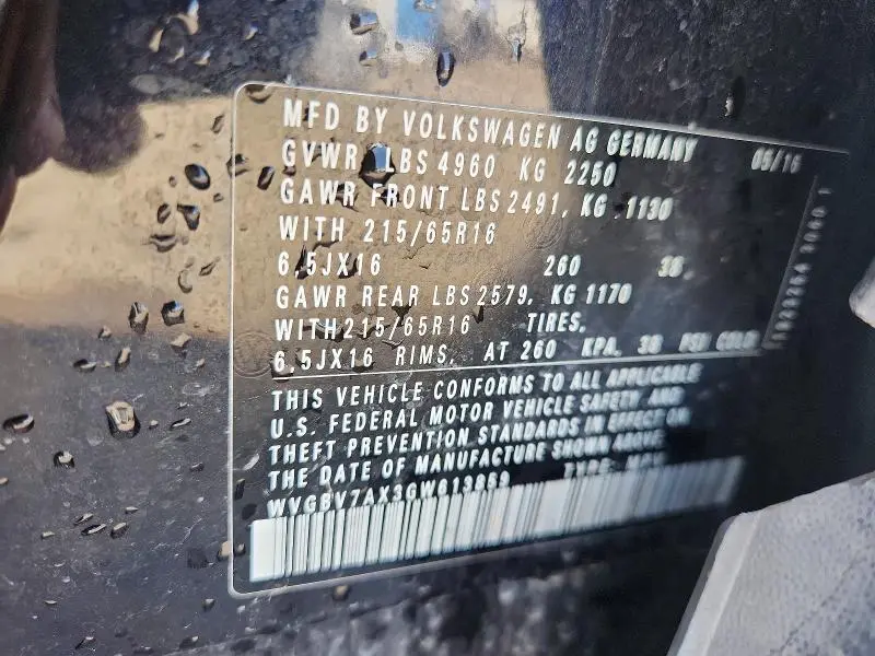 2016 VOLKSWAGEN TIGUAN S  