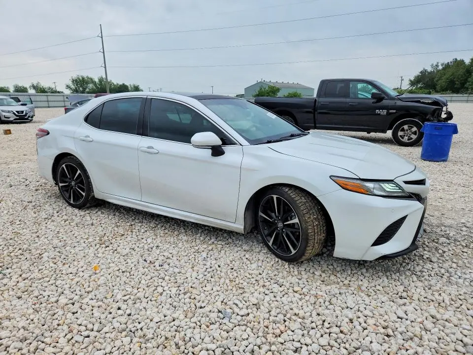 2018 TOYOTA CAMRY XSE V6  