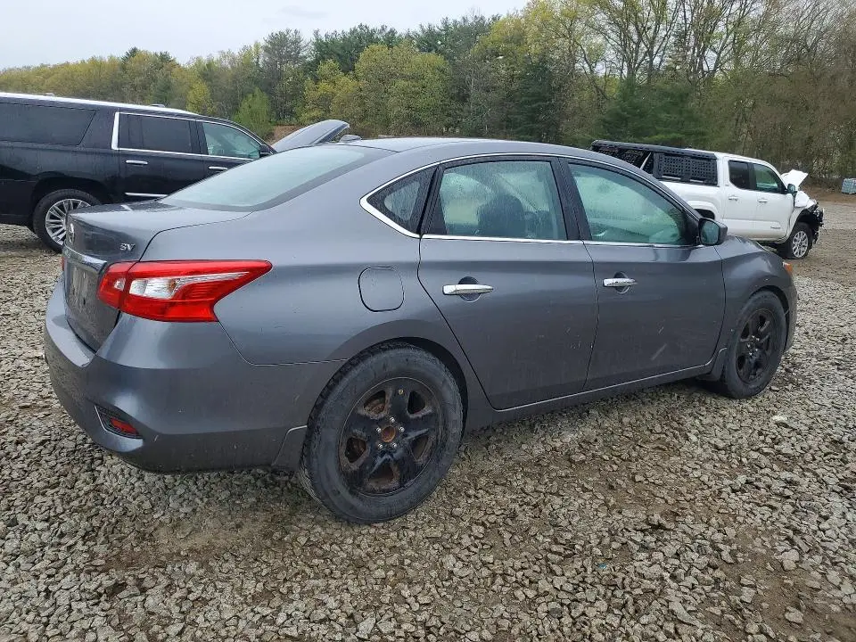 2018 NISSAN SENTRA SV  