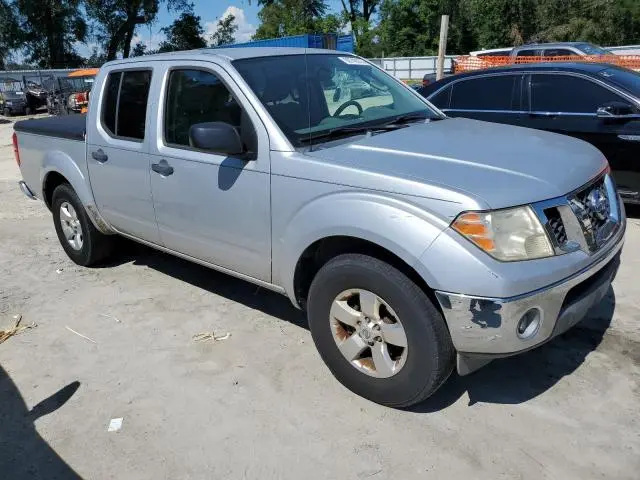 2010 NISSAN FRONTIER CREW CAB SE  