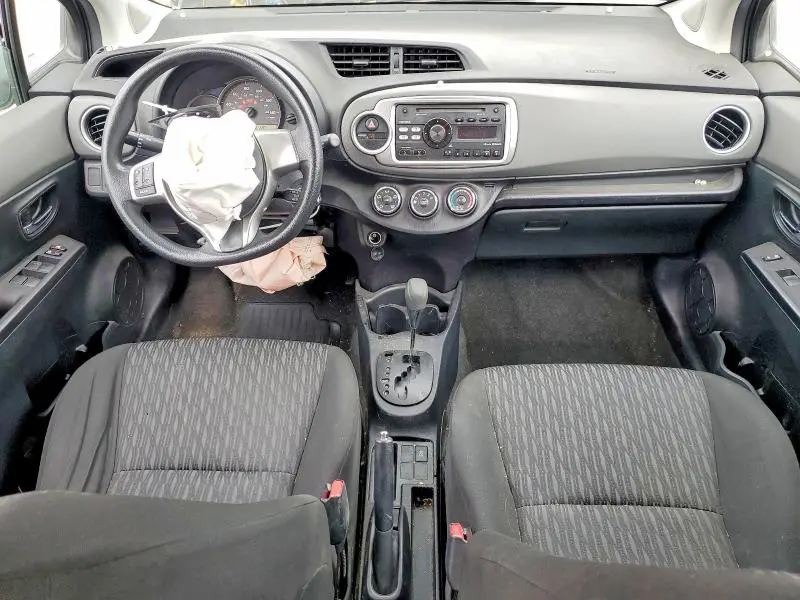 2014 TOYOTA YARIS 5-DOOR LE FLEET  