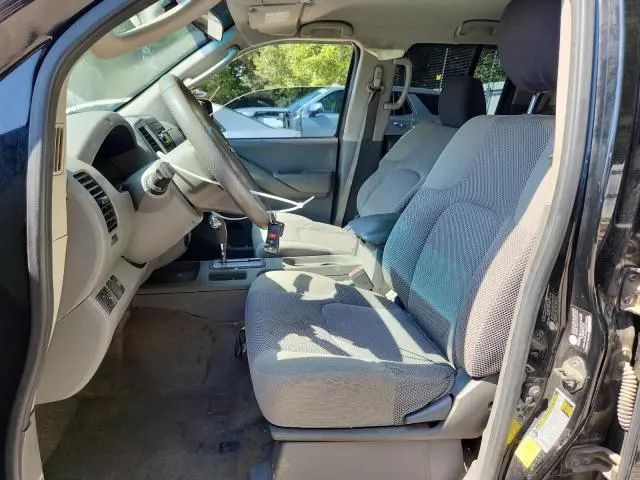 2011 NISSAN FRONTIER S  