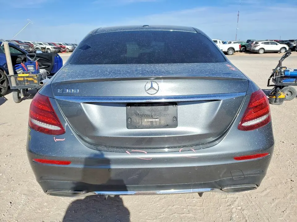 2017 MERCEDES-BENZ E 300  