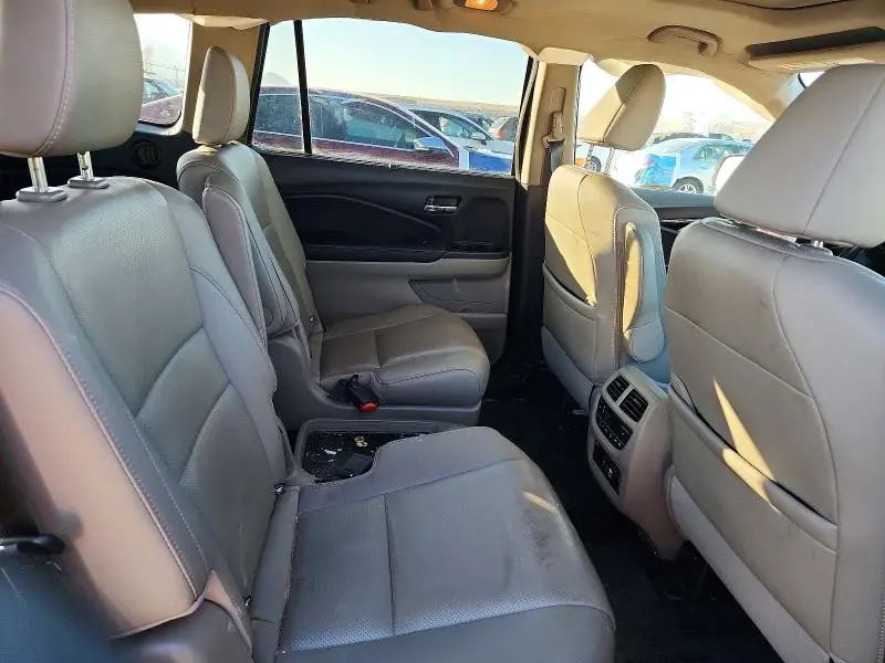 2019 HONDA PILOT ELITE  