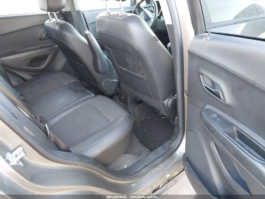 2022 CHEVROLET TRAX AWD LT