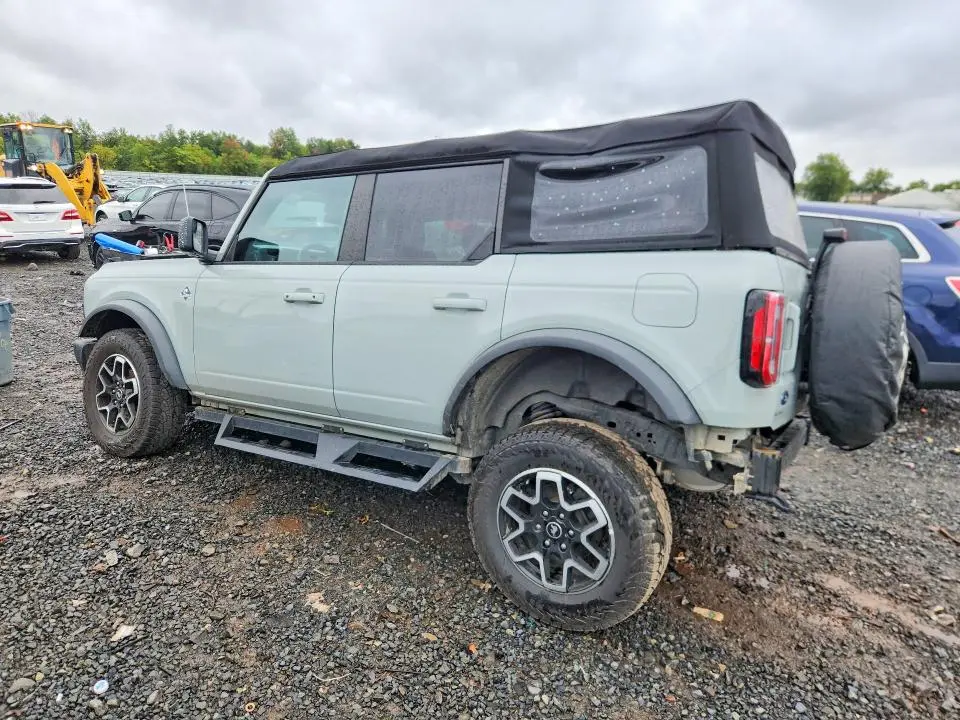 2023 FORD BRONCO BASE  