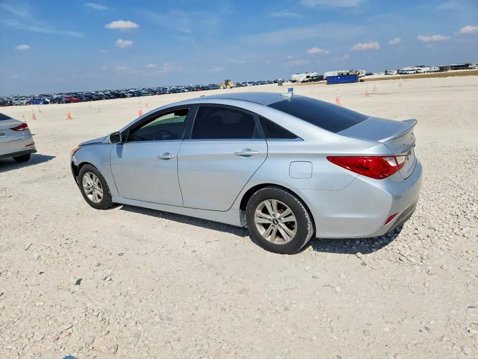2014 HYUNDAI SONATA GLS  