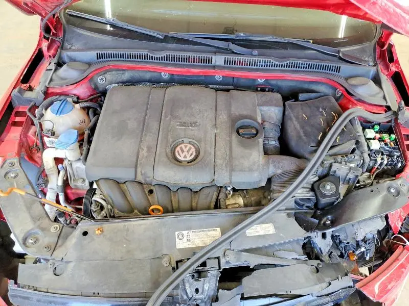 2012 VOLKSWAGEN JETTA SE  