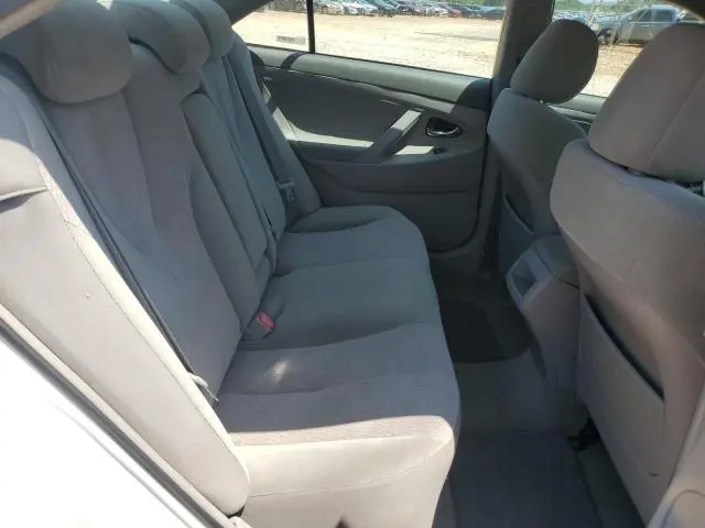 2010 TOYOTA CAMRY BASE  
