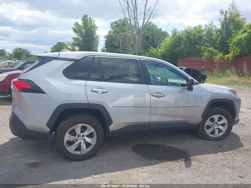 2022 TOYOTA RAV4 LE