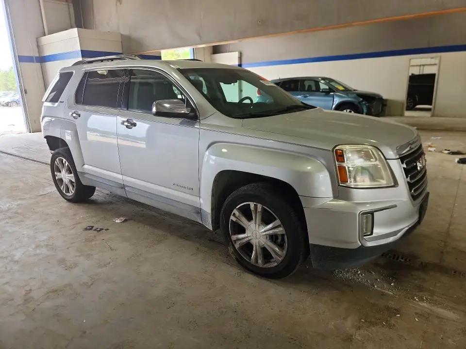 2017 GMC TERRAIN SLT  