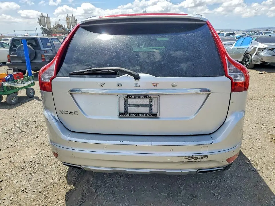 2014 VOLVO XC60 3.2  