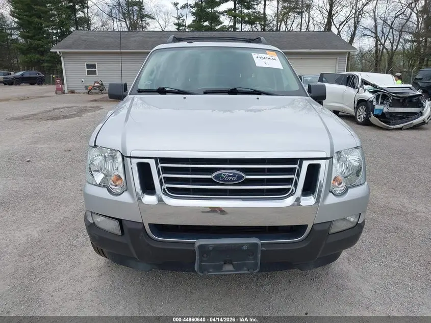 2010 FORD EXPLORER SPORT TRAC XLT