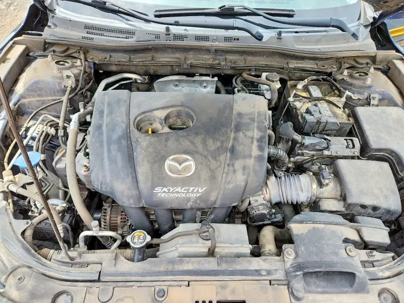 2018 MAZDA 3 TOURING  