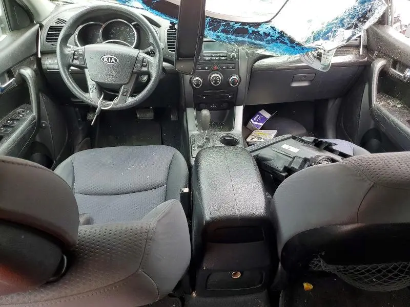 2012 KIA SORENTO LX  