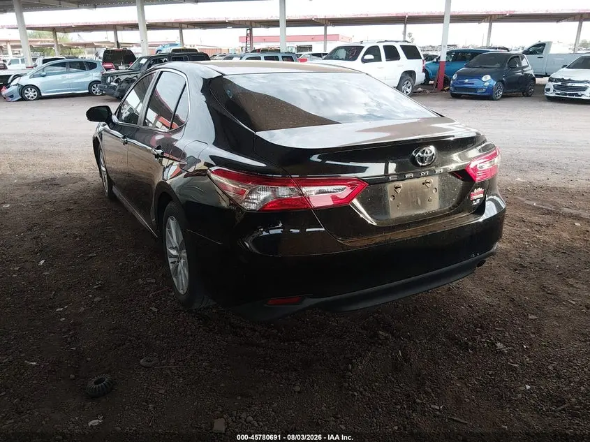 2018 TOYOTA CAMRY LE