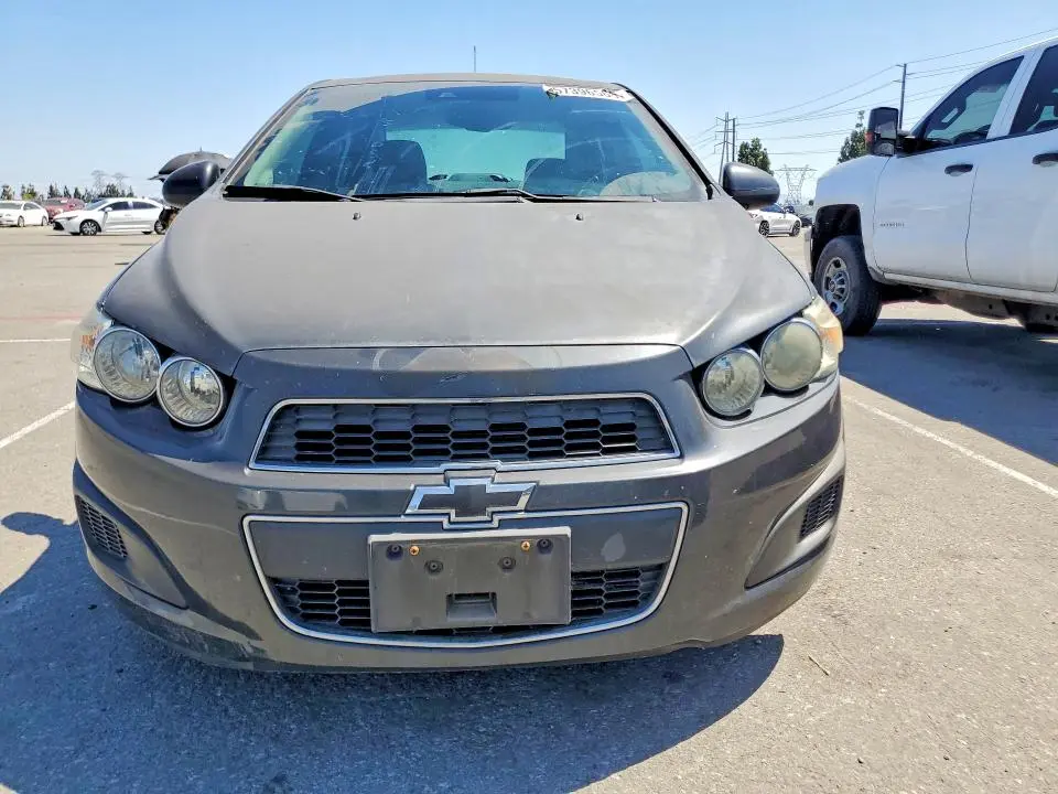2015 CHEVROLET SONIC LT  