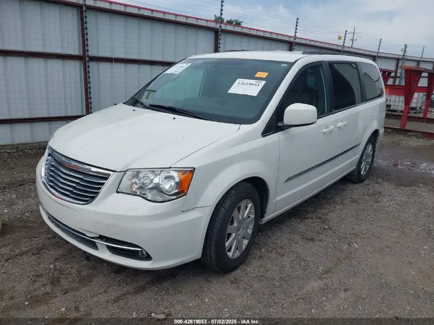 2013 CHRYSLER TOWN & COUNTRY TOURING