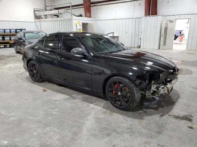 2019 ALFA ROMEO GIULIA   