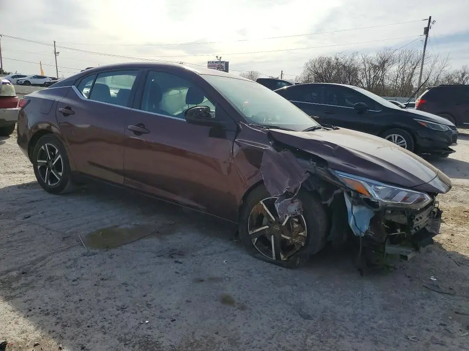 2024 NISSAN SENTRA SV  