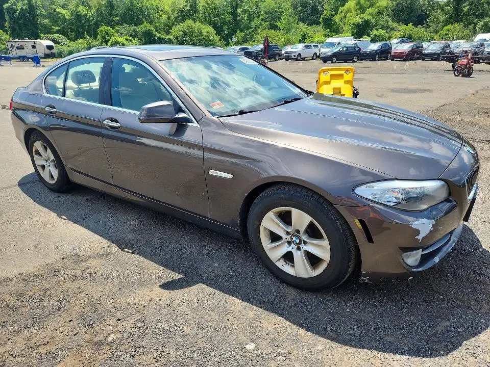 2013 BMW 528 XI  