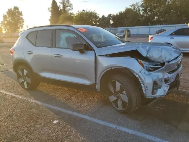 2024 VOLVO XC40 RECHARGE PLUS  