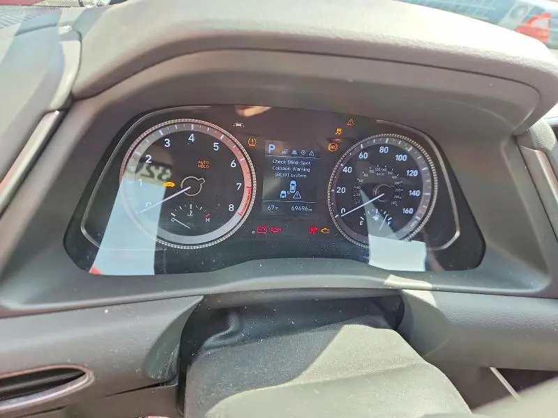 2023 HYUNDAI SONATA SE  