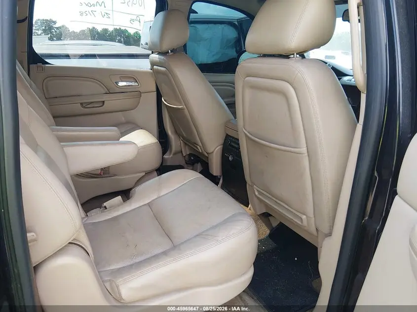 2013 CADILLAC ESCALADE ESV LUXURY