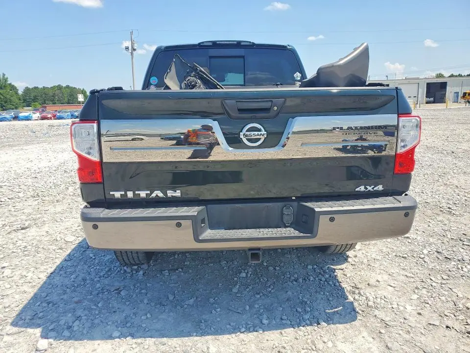 2019 NISSAN TITAN PLATINUM RESERVE  