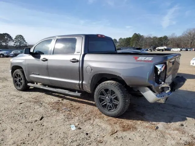2019 TOYOTA TUNDRA CREWMAX SR5  