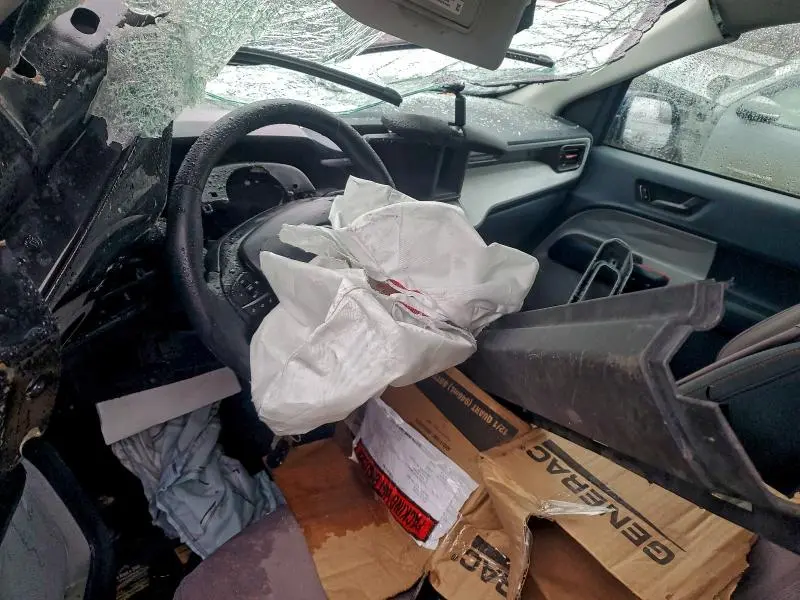 2023 FORD MAVERICK XL  