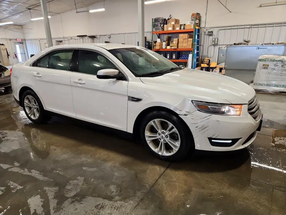 2013 FORD TAURUS SEL  