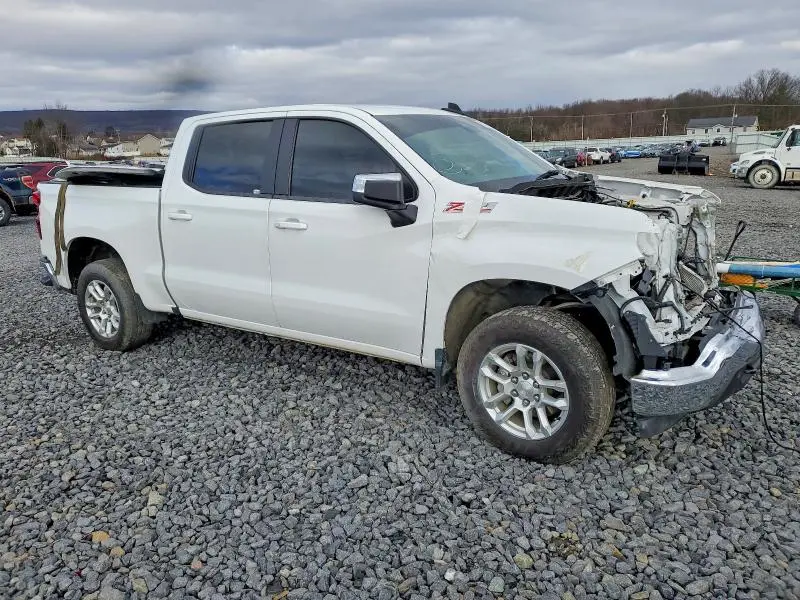 2024 CHEVROLET SILVERADO K1500 LT  