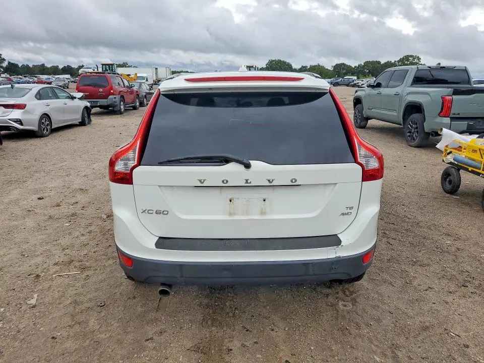 2010 VOLVO XC60 T6  