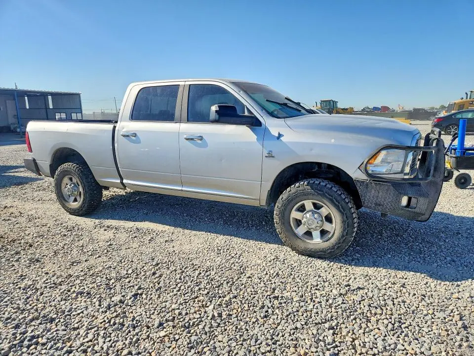 2012 DODGE RAM 2500 SLT  