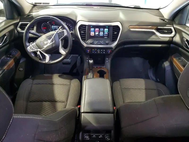 2017 GMC ACADIA SLE  