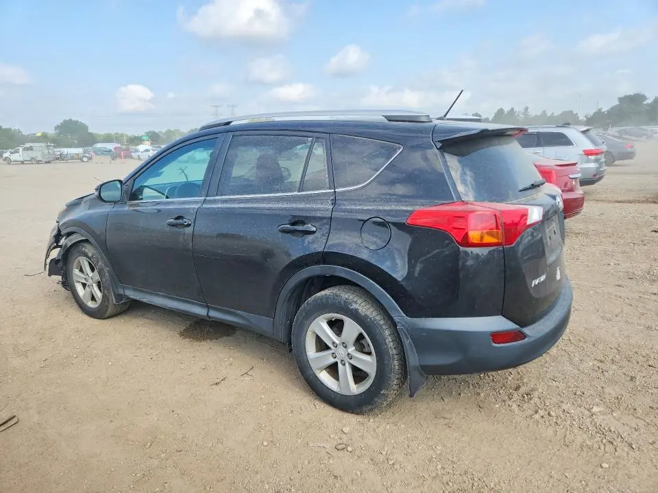 2013 TOYOTA RAV4 XLE  