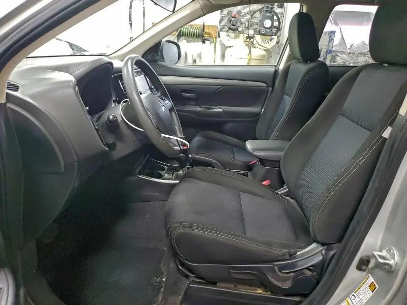 2018 MITSUBISHI OUTLANDER ES  