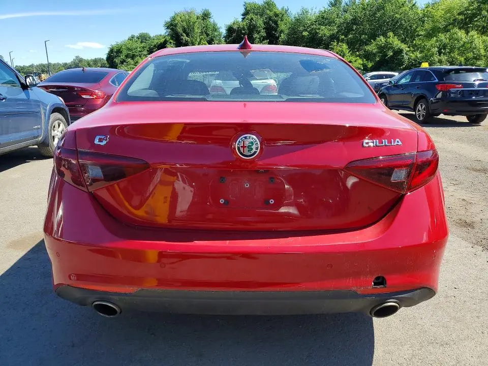 2020 ALFA ROMEO GIULIA   