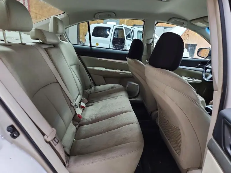 2010 SUBARU LEGACY 2.5I PREMIUM  