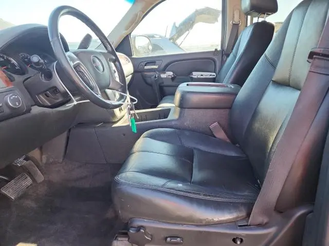 2013 GMC YUKON XL K1500 SLT  