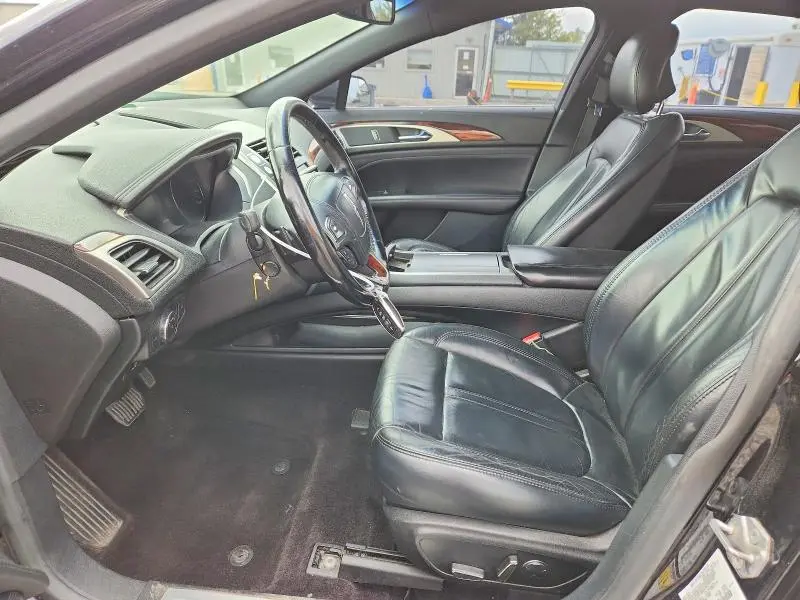2017 LINCOLN MKZ   