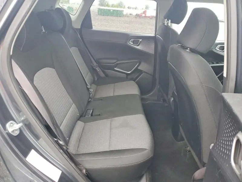 2020 KIA SOUL S  