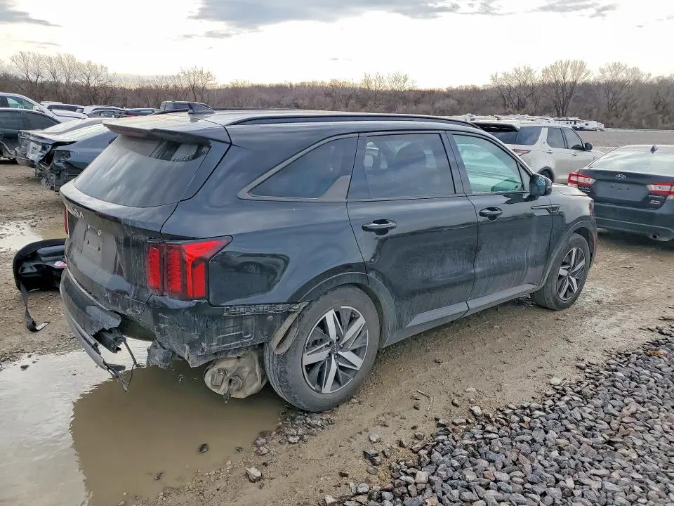 2023 KIA SORENTO S  