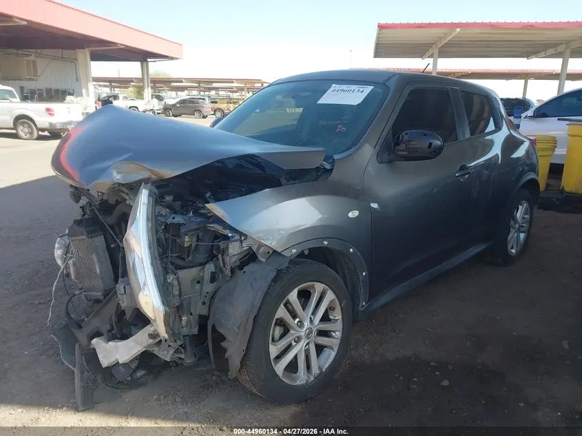 2013 NISSAN JUKE S