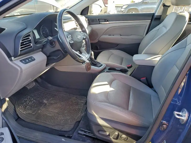 2020 HYUNDAI ELANTRA SEL  