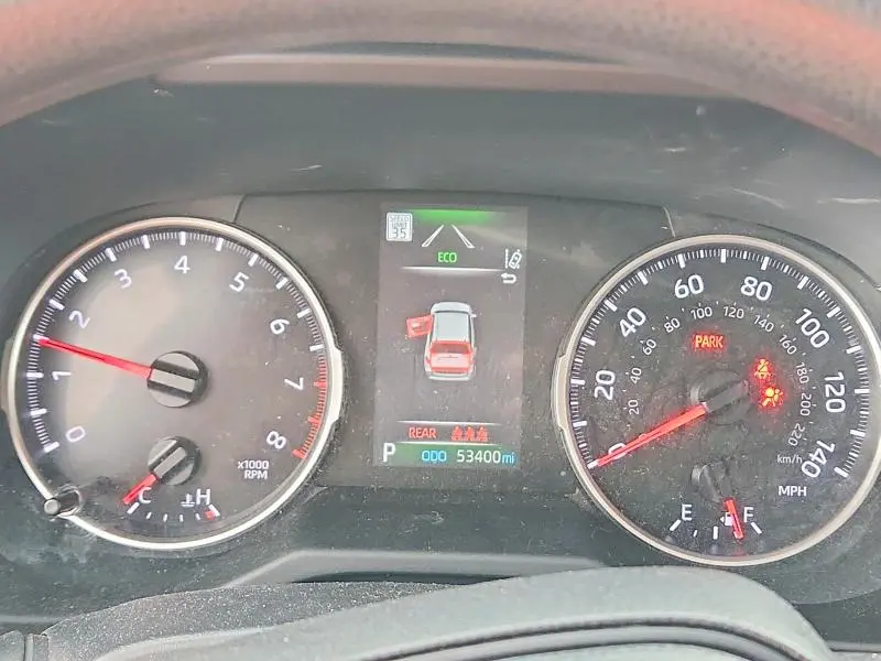 2022 TOYOTA RAV4 LE  