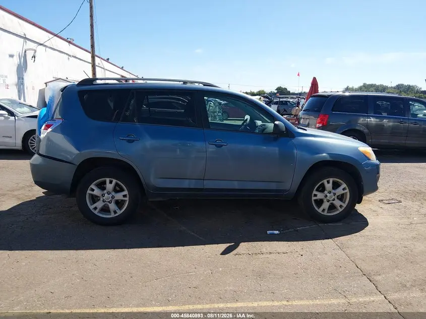 2012 TOYOTA RAV4  