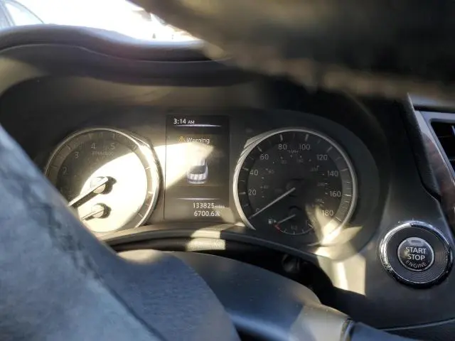 2018 INFINITI Q50 LUXE  